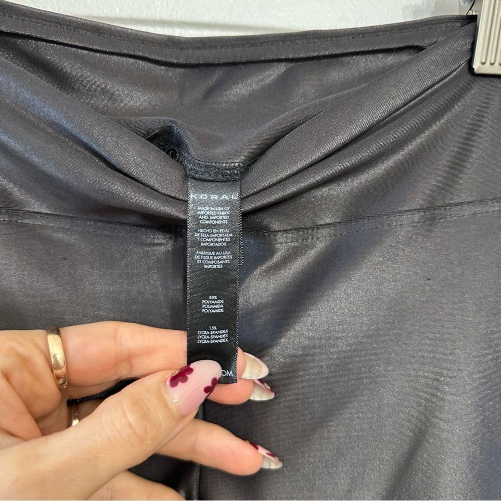 Koral Lustrous Leggings Lead - Picture 6 of 8